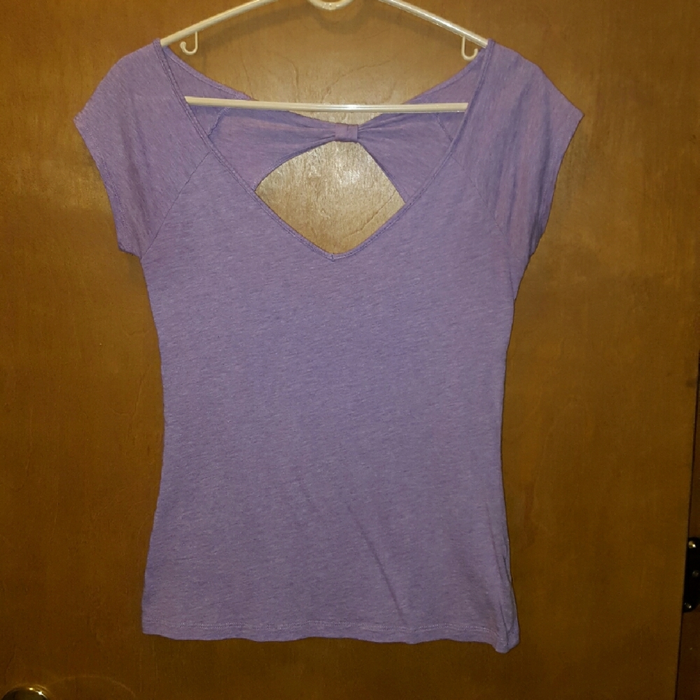 EUC tee shirt